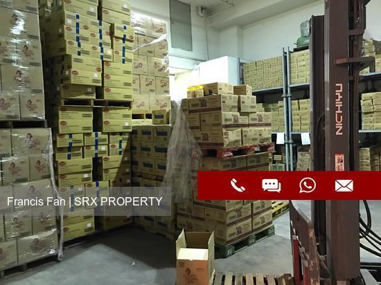 Wcega Plaza (D23), Factory #145912022